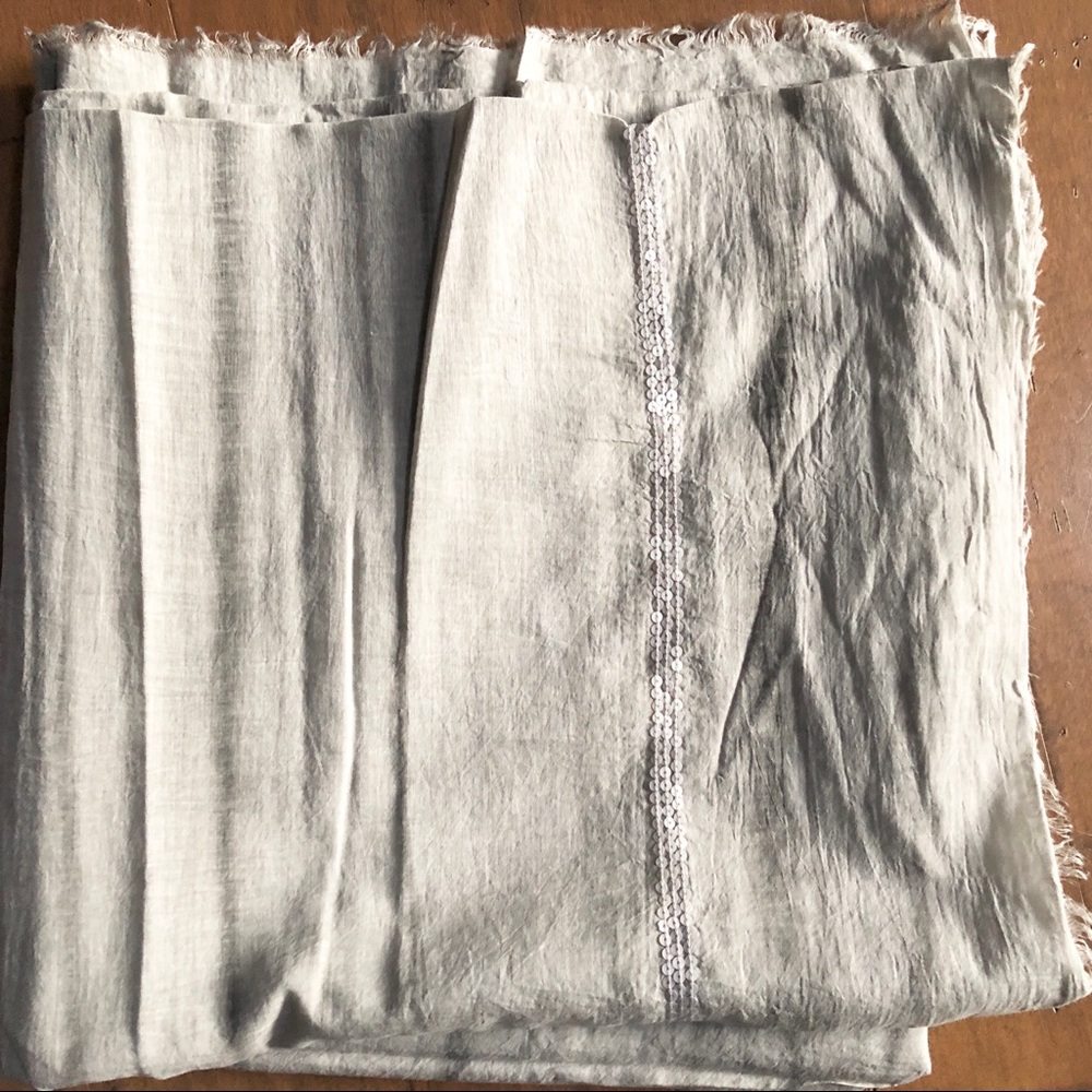 Anthropologie by Amor Collections Pashmina Scarf - Picture 2 of 5